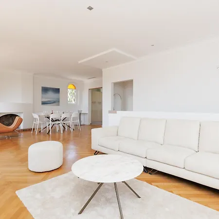 Immogroom - Luxury With Swimming Pool In Center